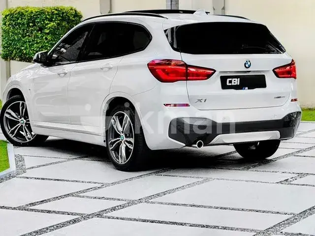 BMW X1 2018 photo 2
