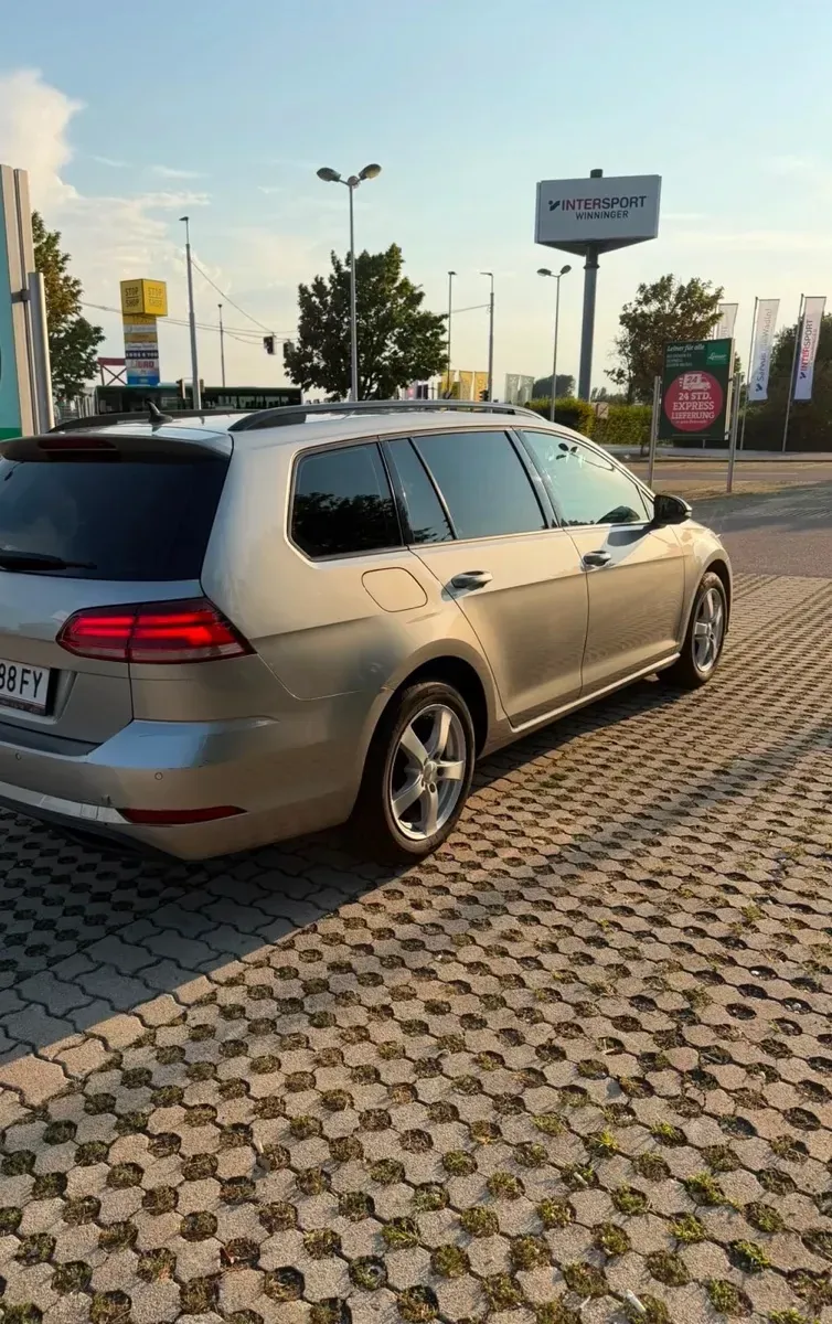 Volkswagen Golf 2017 photo 2