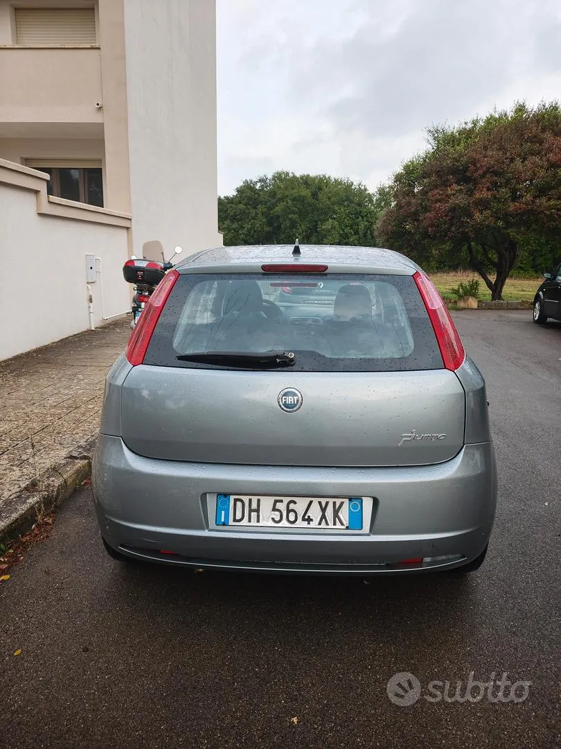 Fiat Grande Punto 2007 photo 4