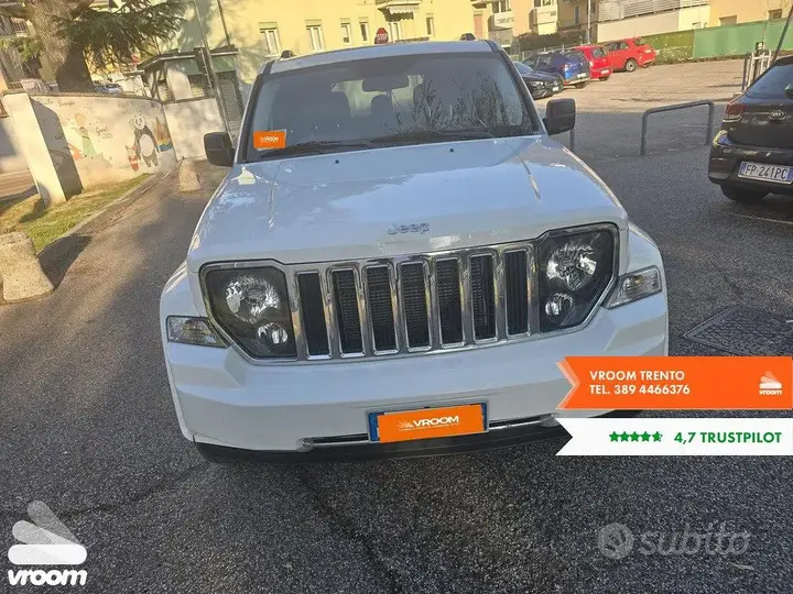 Jeep Cherokee 2012 photo 2