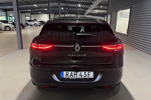 Renault Megane E-Tech 2023 photo 5