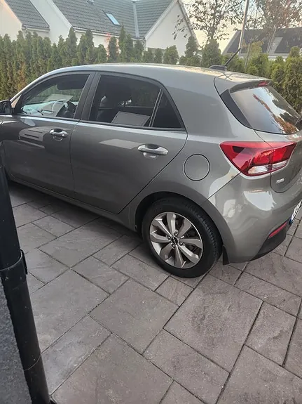 Kia Rio 2022 photo 2