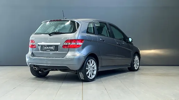 Mercedes-Benz B180 2009 photo 5