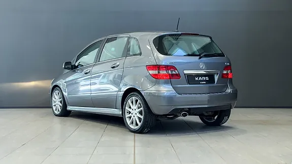 Mercedes-Benz B180 2009 photo 3
