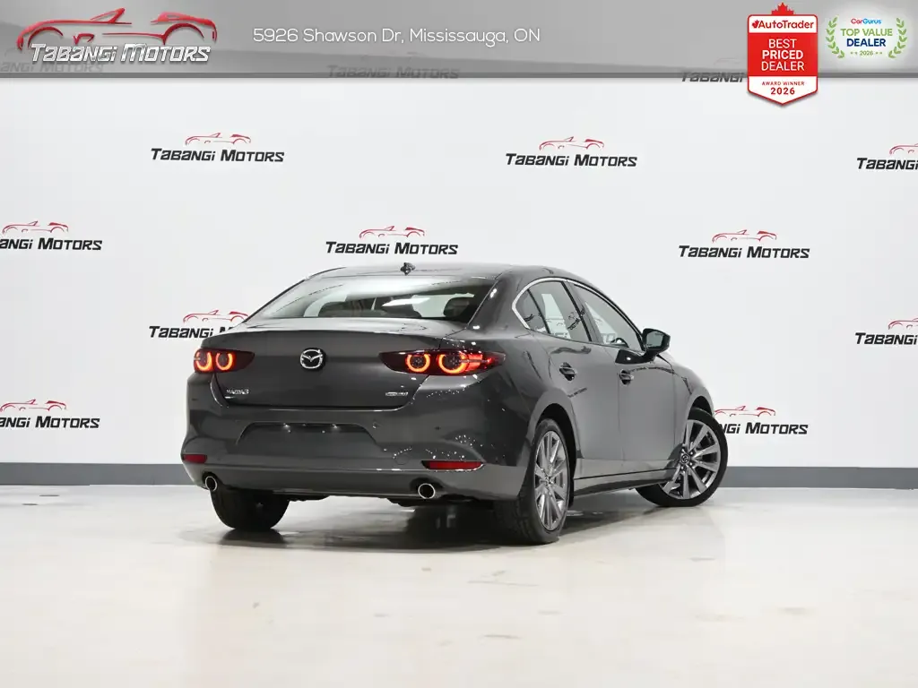 Mazda 3 2019 photo 2
