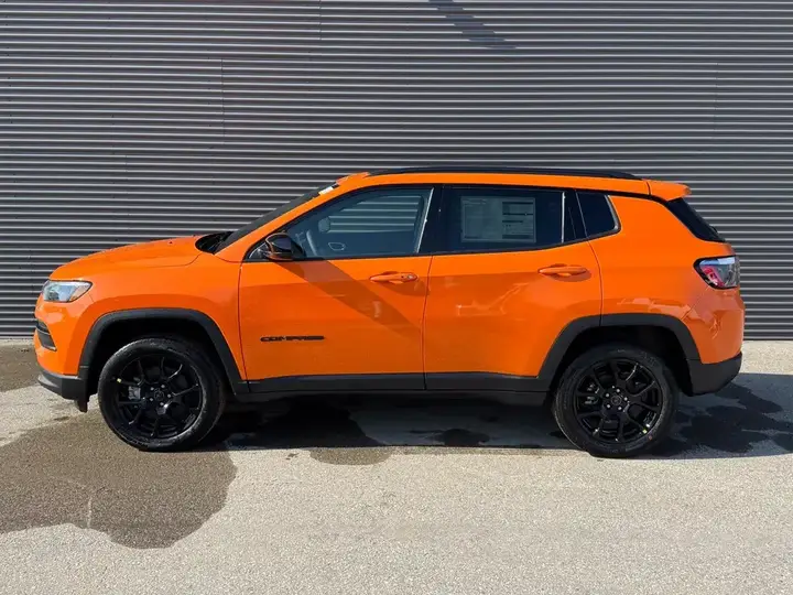 Jeep Compass 2026 photo 3