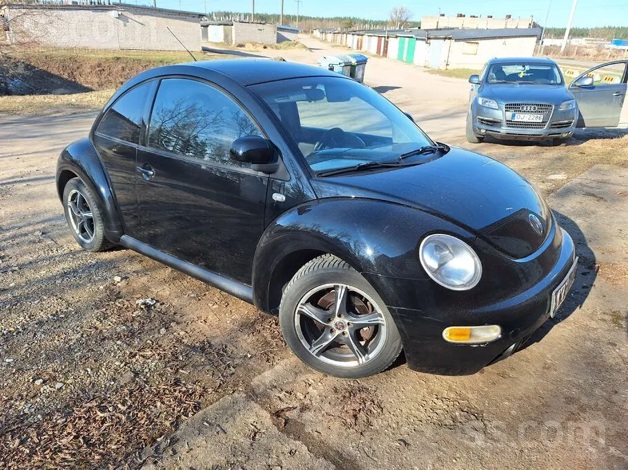 Volkswagen Beetle 2000 photo 2