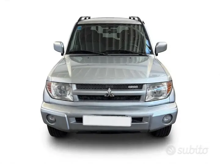 Mitsubishi Pajero 2004 photo 3