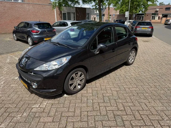 Peugeot 207