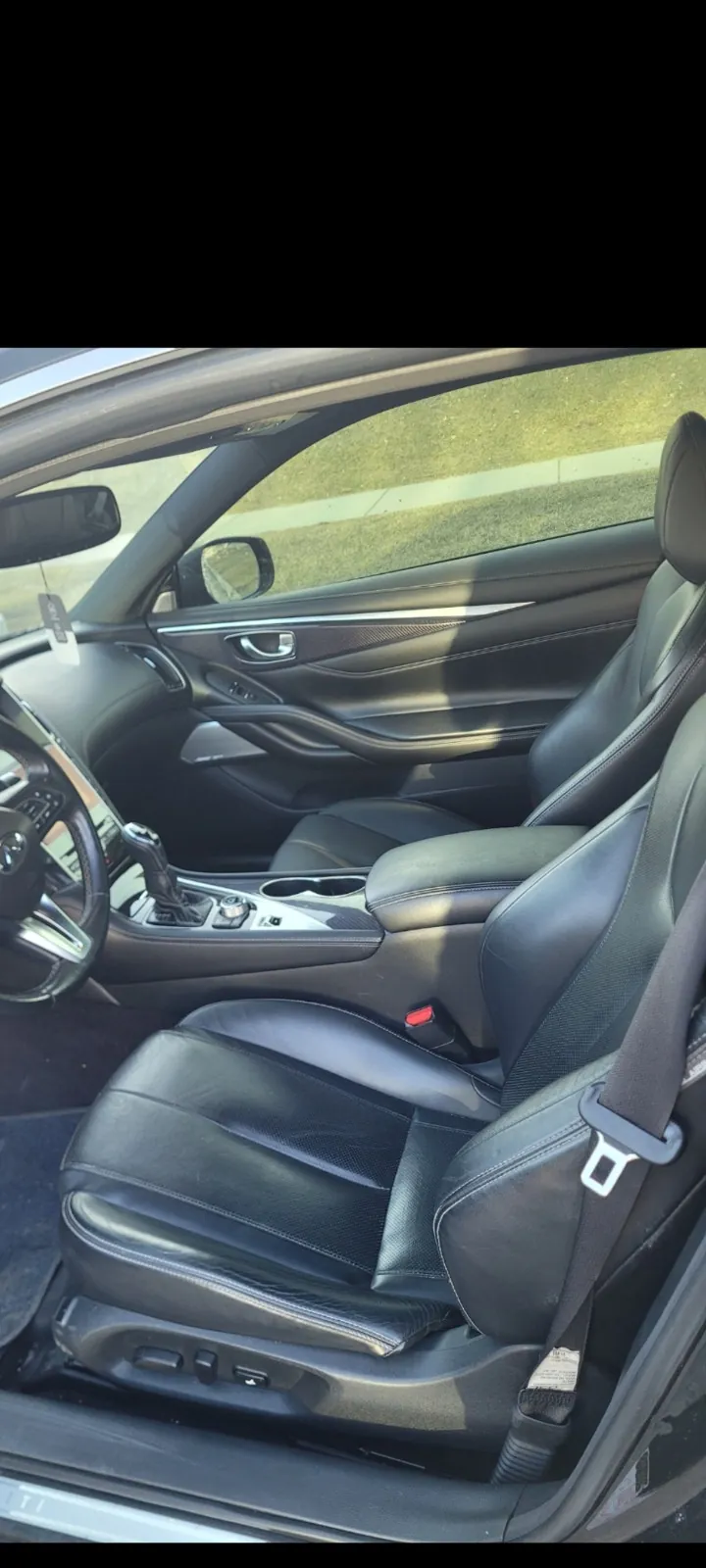 Infiniti Q60 2017 photo 5
