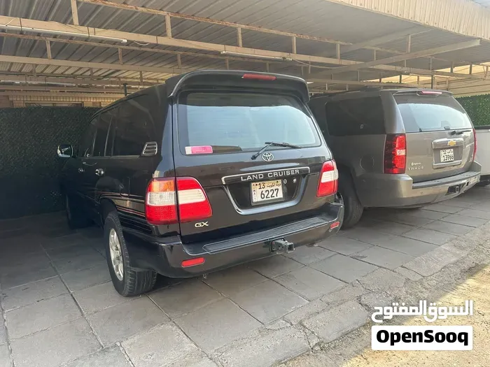 Toyota Land Cruiser 2000 photo 2