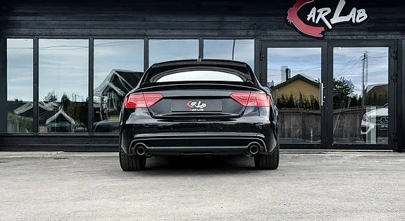 Audi A5 2012 photo 4