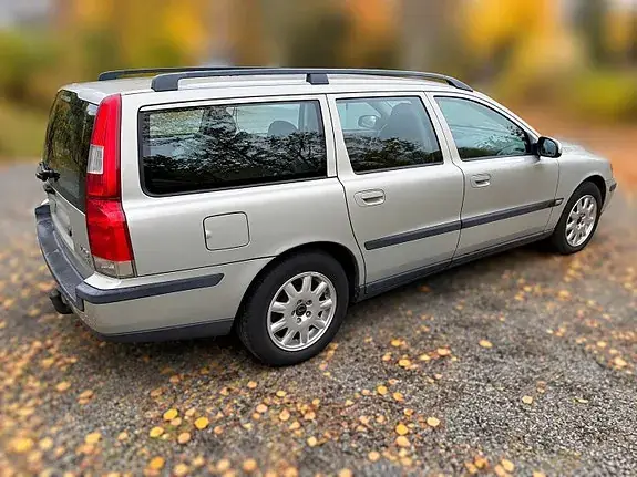 Volvo V70 2001 photo 3