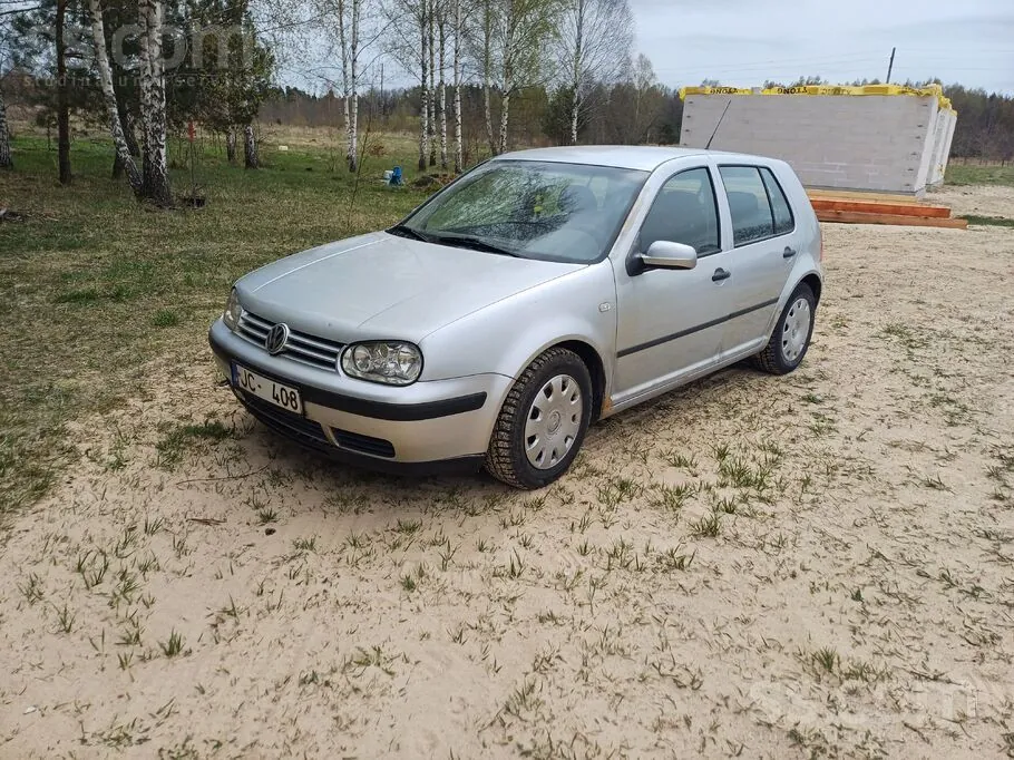Volkswagen Golf 4 2000 photo 2