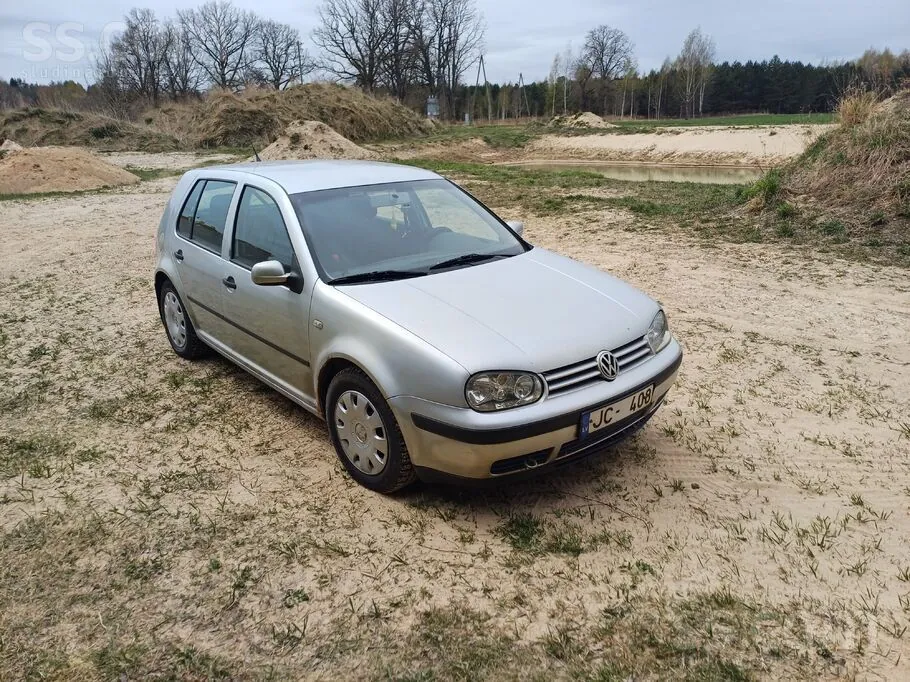 Volkswagen Golf 4 2000 photo 4