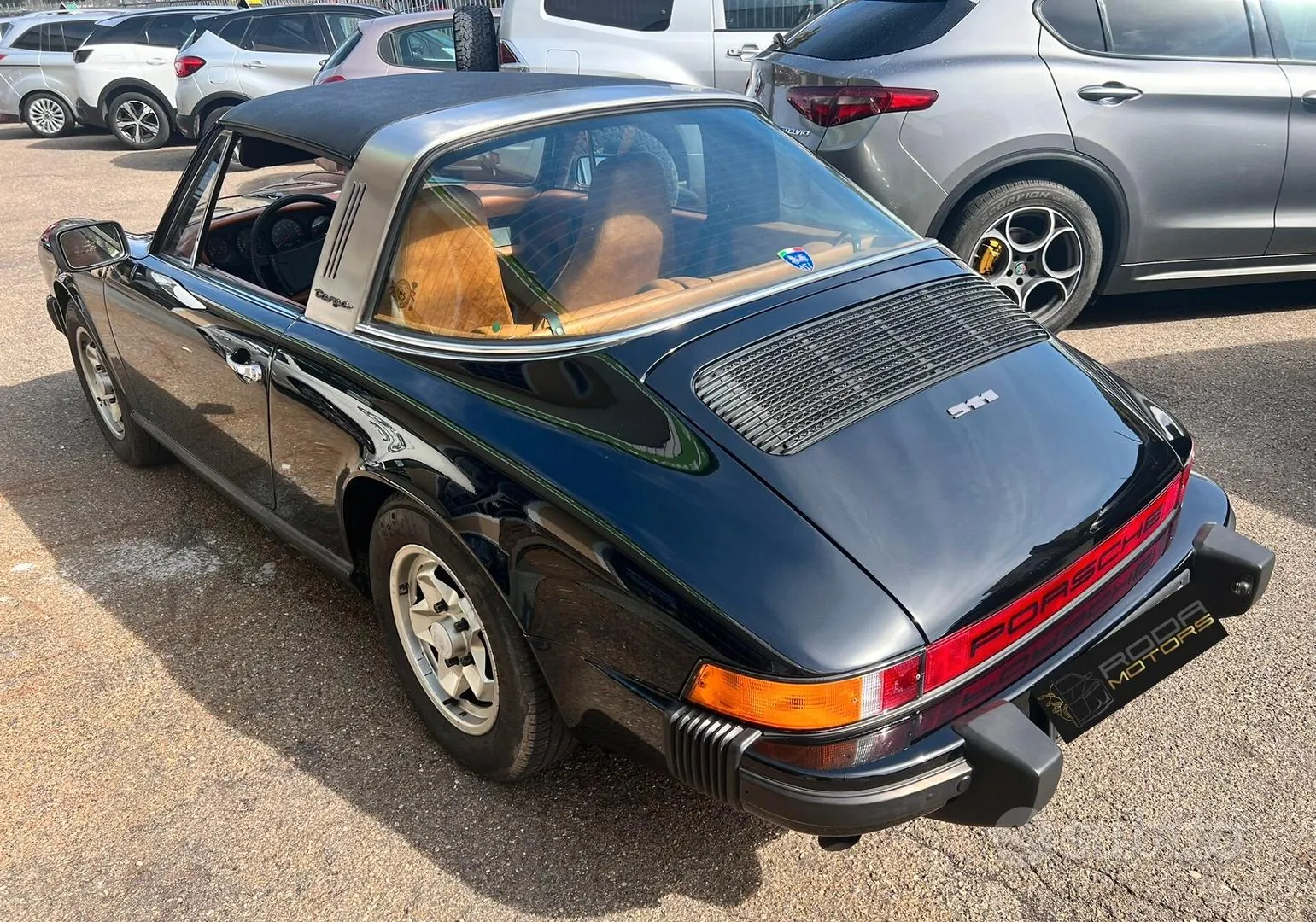 Porsche 911 Targa 1970 photo 5