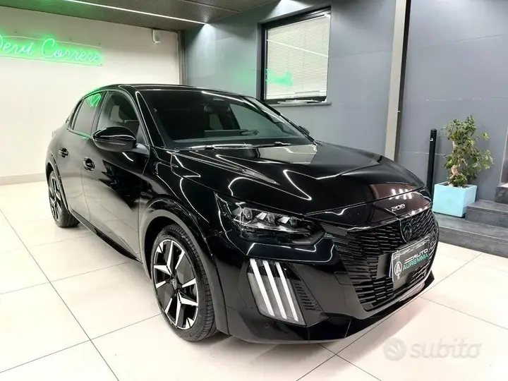 Peugeot 208 2026 photo 3