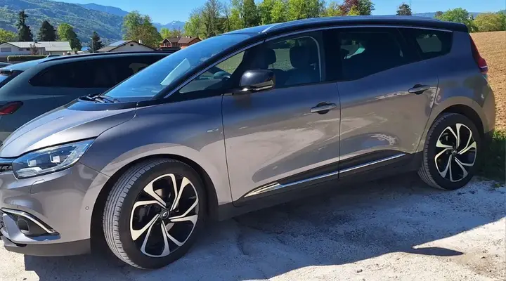 Renault Grand Scénic 2016 photo 3
