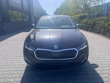 Skoda Octavia 2021 photo 3