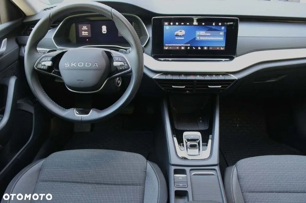 Skoda Octavia 2025 photo 4