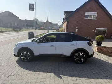 Citroen C4 2025 photo 3