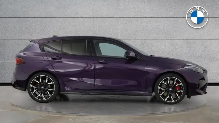 BMW 1 Series 2026 photo 3