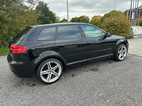 Audi A3 2013 photo 3