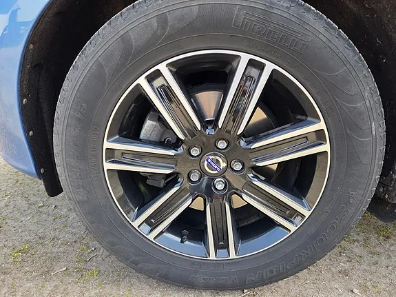 Volvo Xc60 2017 photo 5