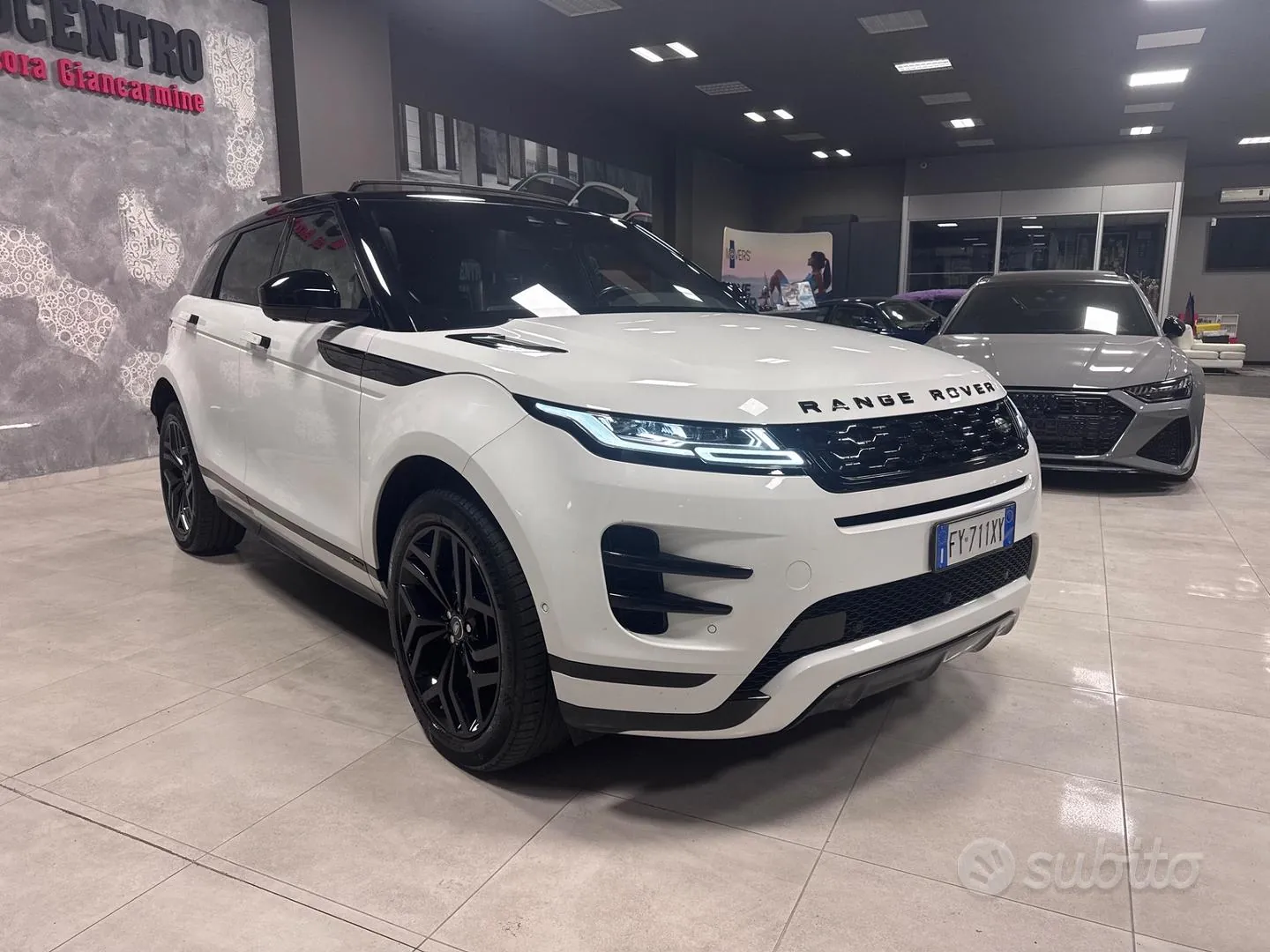 Land Rover Evoque 2019 photo 3