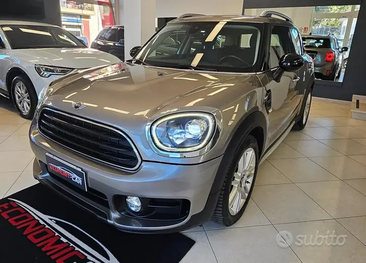 Mini Mini Countryman 2018 photo 2