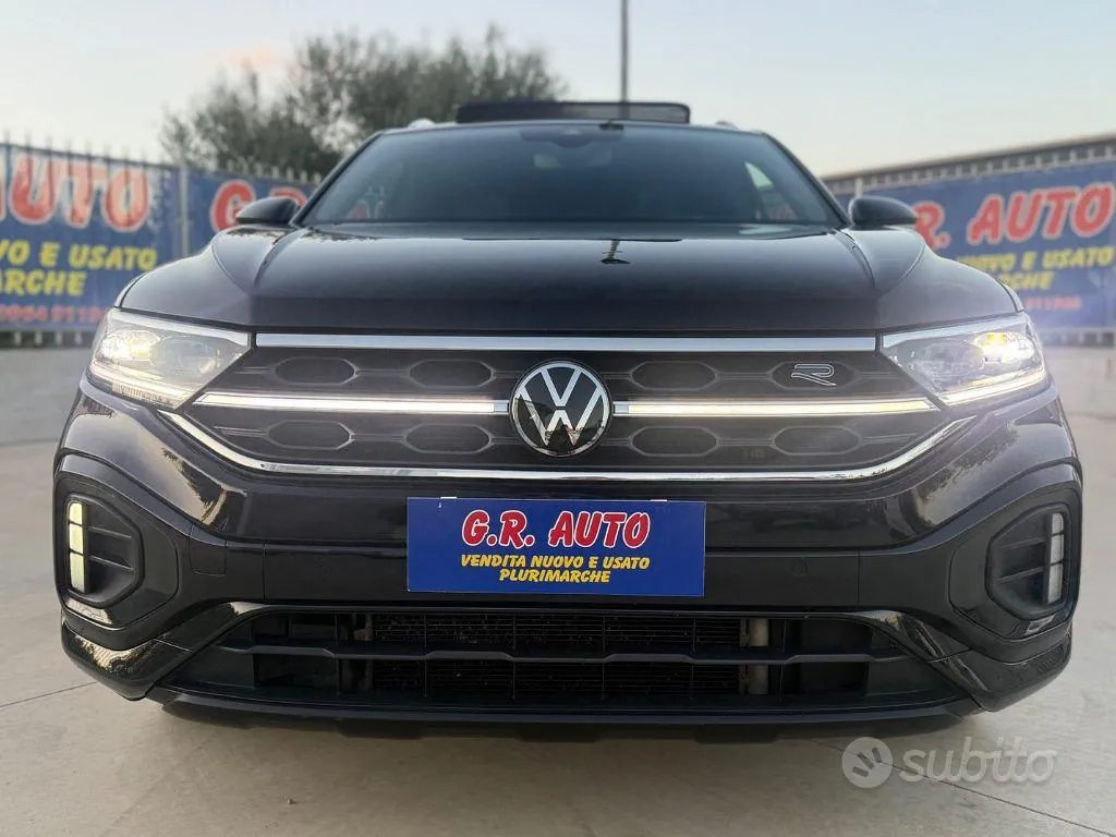 Volkswagen T-Roc 2022 photo 2