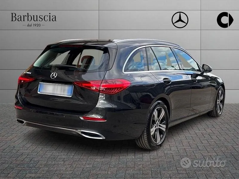 Mercedes-Benz C-Class 2026 photo 3