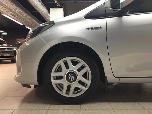 Toyota Yaris 2016 photo 4
