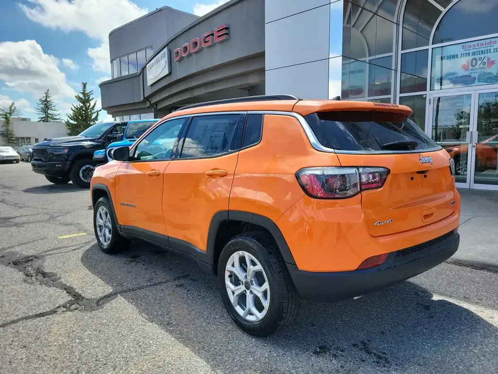 Jeep Compass 2026 photo 2