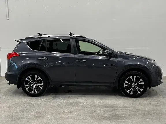 Toyota Rav4 2015 photo 4