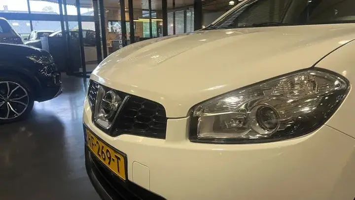Nissan Qashqai 2011 photo 3