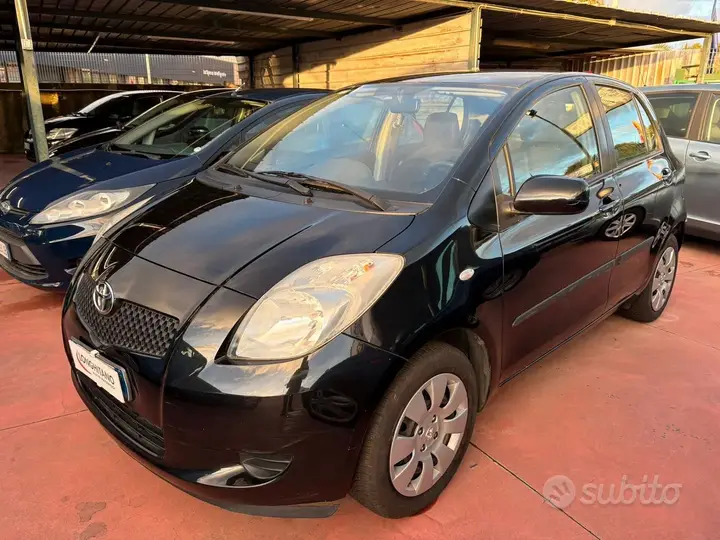 Toyota Yaris 2009 photo 3