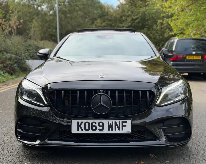Mercedes-Benz C-Class 2020 photo 3