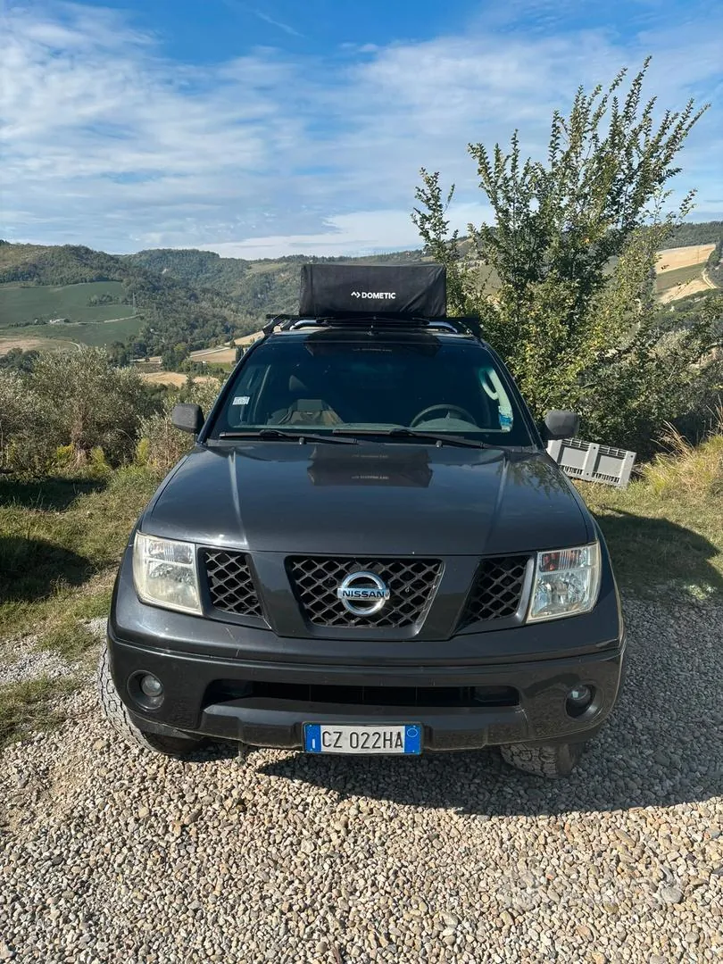 Nissan Navara 2005 photo 3