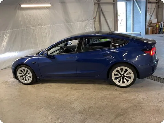 Tesla Model 3 2021 photo 3