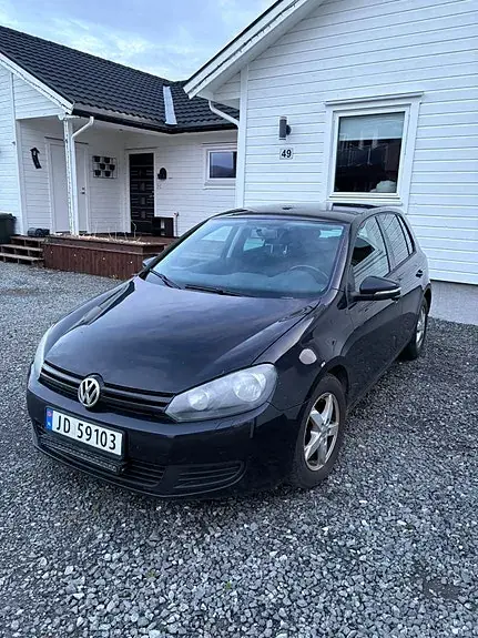 Volkswagen Golf 6 2011 photo 2