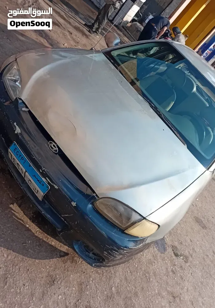 Hyundai Accent 2001 photo 3