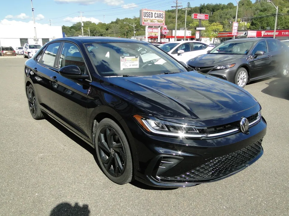 Volkswagen Jetta 2026 photo 3
