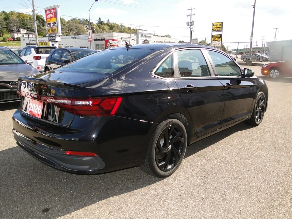 Volkswagen Jetta 2026 photo 2