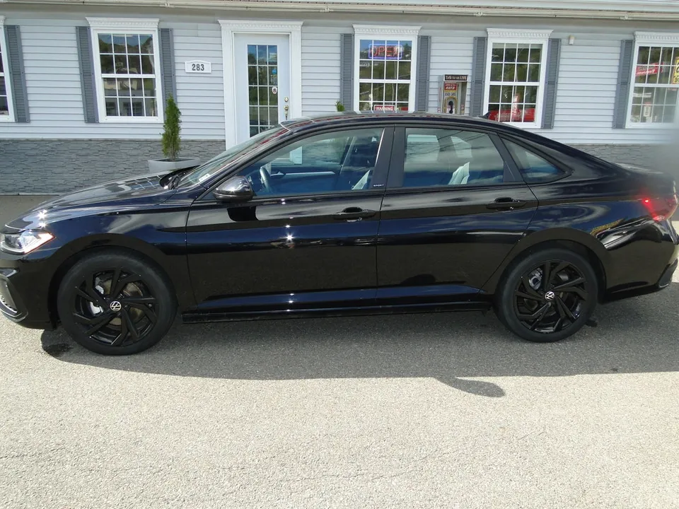 Volkswagen Jetta 2026 photo 4