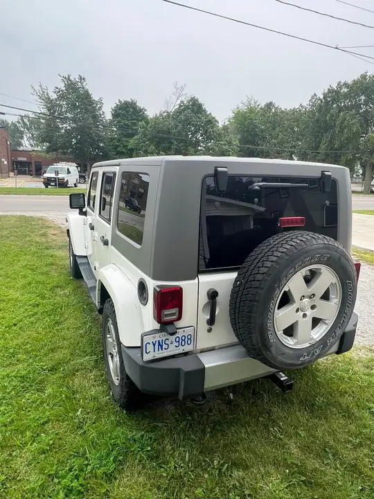 Jeep Wrangler Unlimited 2010 photo 5
