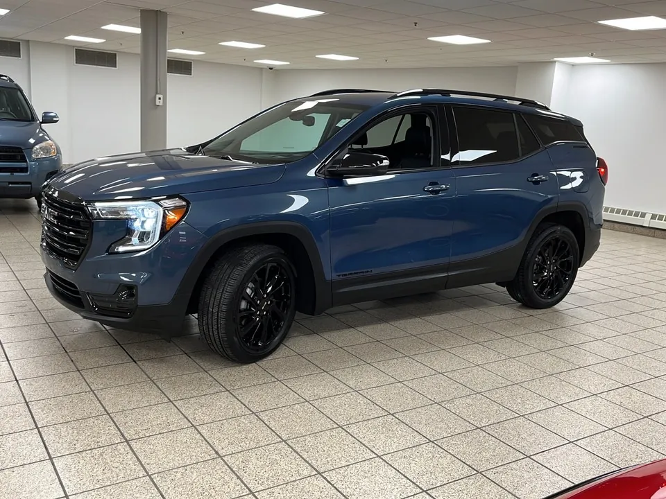 GMC Terrain 2024 photo 3