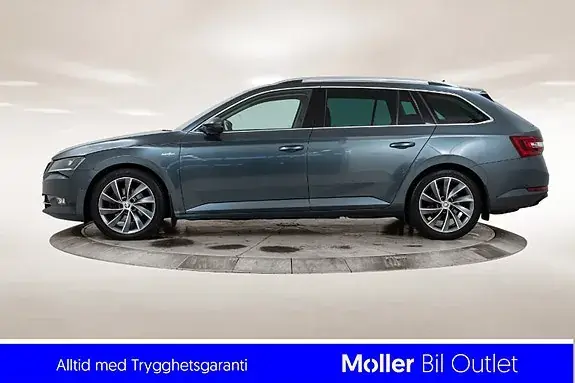 Skoda Superb 2018 photo 2
