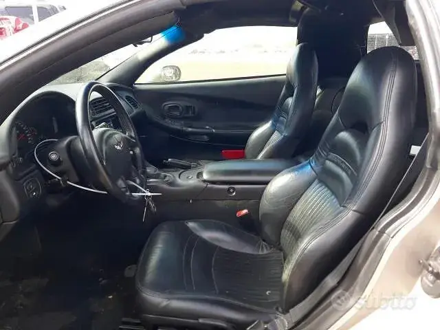 Chevrolet Corvette 2002 photo 5