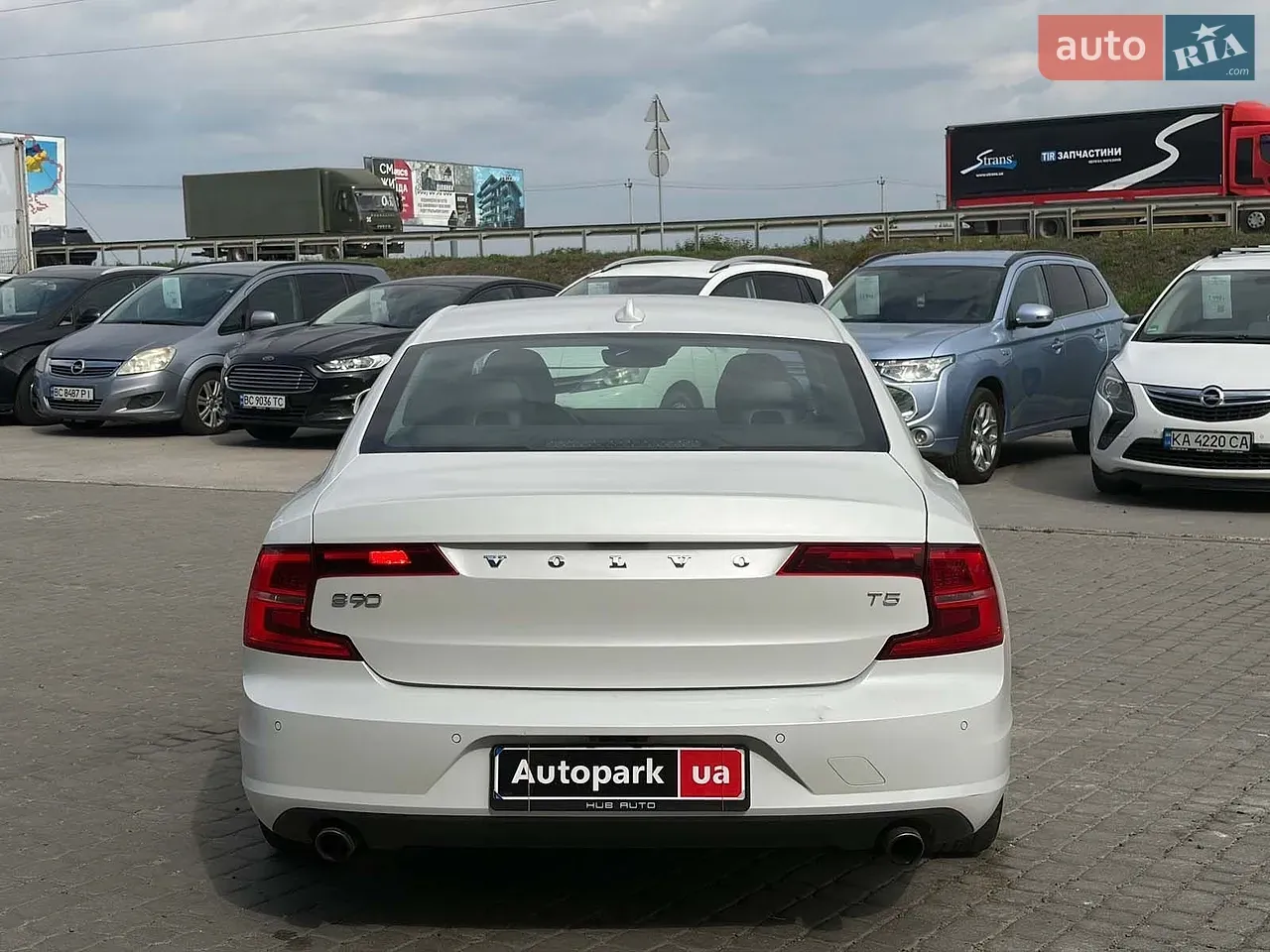 Volvo S90 2017 photo 5